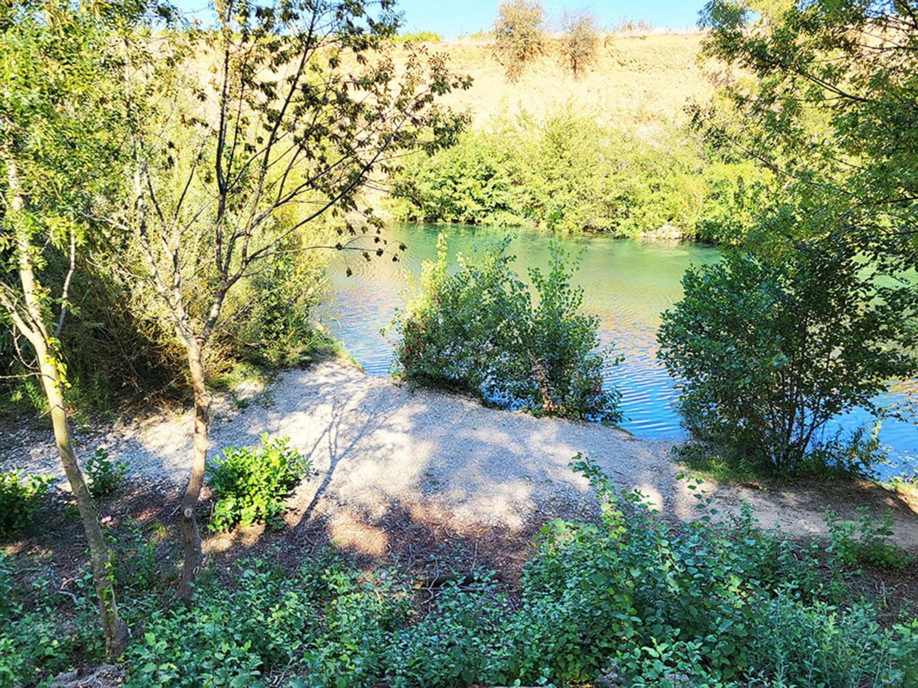 Camping Le Val De Cesse Mirepeisset Εξωτερικό φωτογραφία
